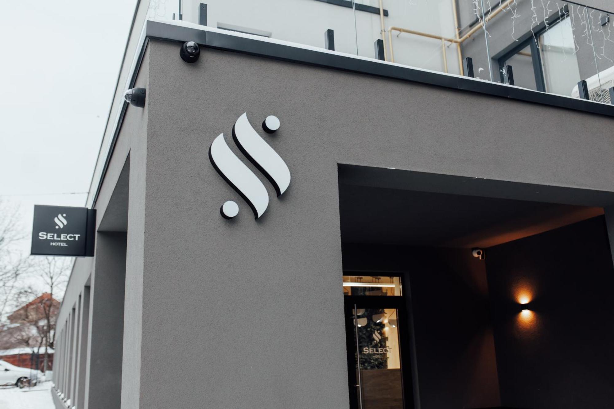Select Hotel Liov Exterior foto
