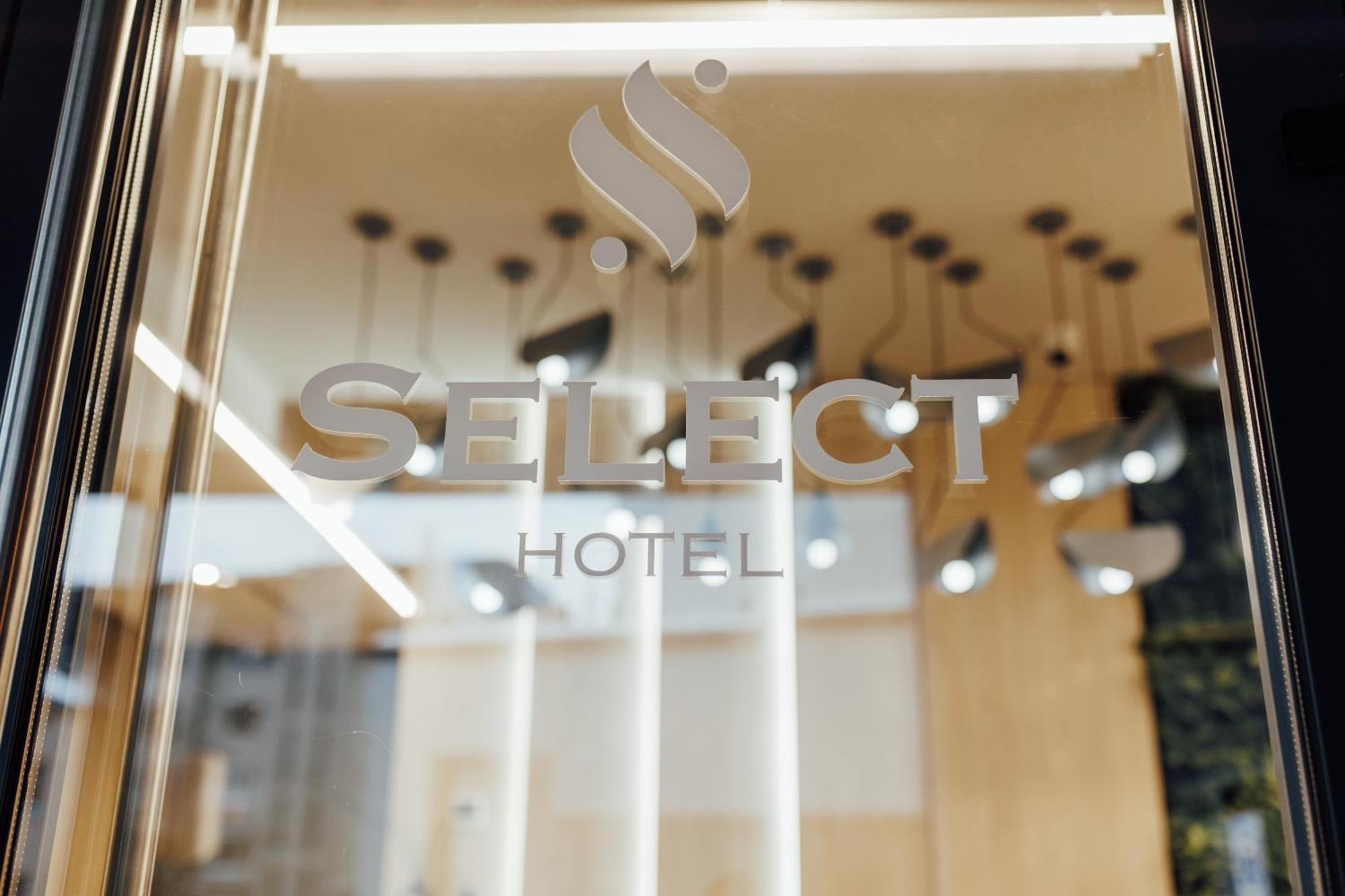 Select Hotel Liov Exterior foto