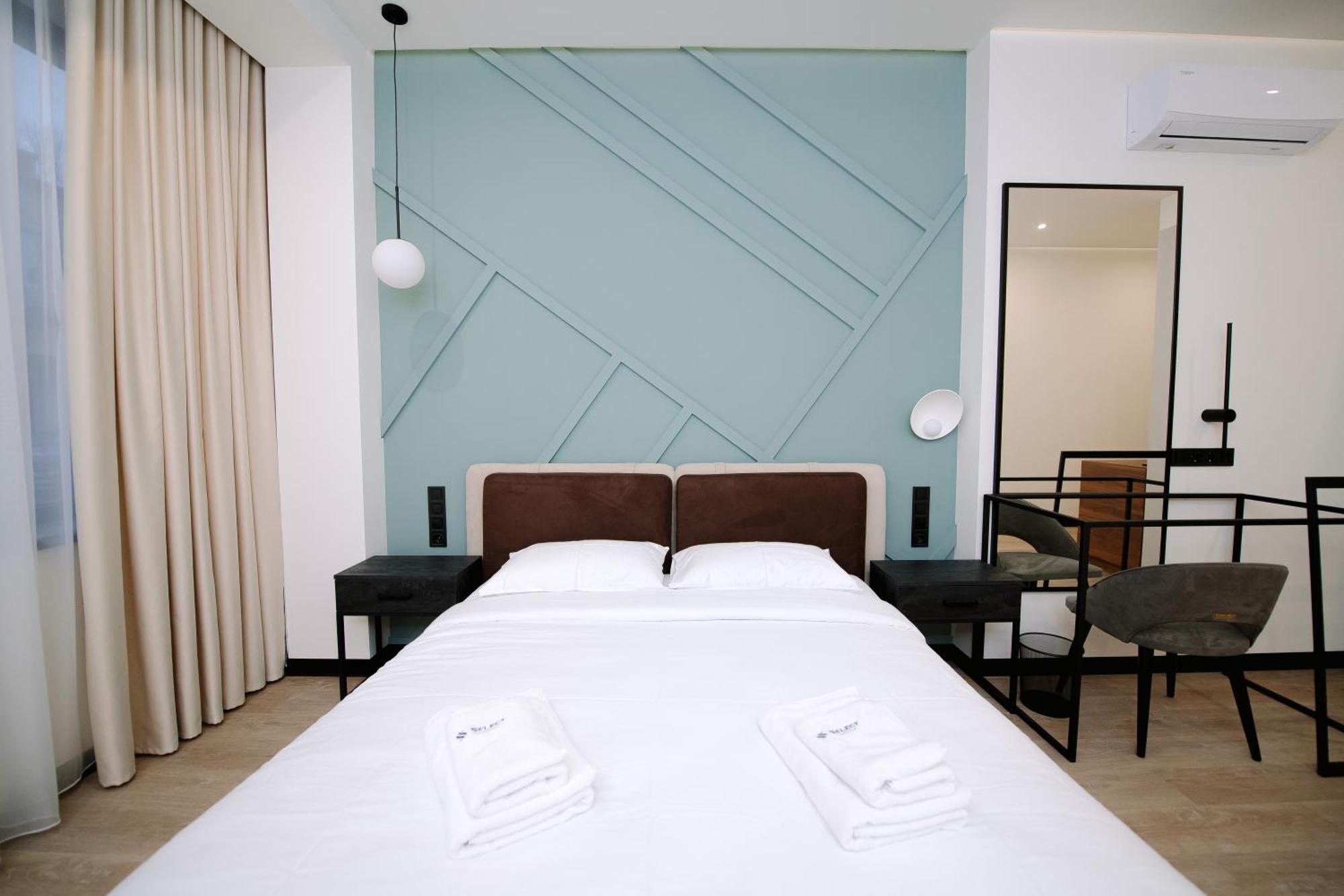 Select Hotel Liov Exterior foto